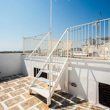 Helloapulia - Sea View Terrace Conchiglia Monopoli